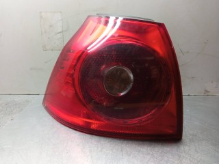 фонарь задний левый, ориг. номер 1K6945095E, Volkswagen Golf 5 поколение 2003-2009