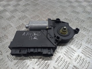моторчик стеклоподъемника передний правый Audi A4 B6 2000-2006, 0130821764