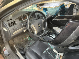 Chevrolet Epica 1 поколение 2005г. 2.0 л., X 20 D1 - фото №3