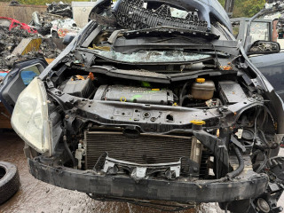 Opel Zafira B 2008г. 1.6 л. - фото №1