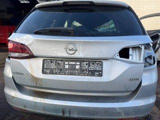 Opel Astra K 2018г. 1.6 л. - фото №6