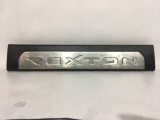Накладка порога салона, ориг. номер 7729508010, SsangYong Rexton 2003-2008