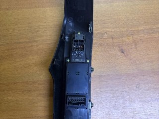 Блок управления стеклоподъёмниками, ориг. номер 8581134100HDV, 8550134000HDV, SsangYong Actyon 2005-2011