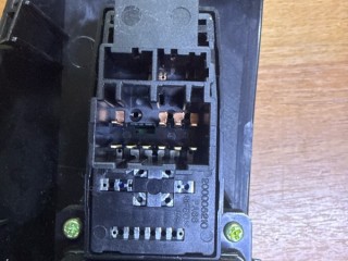 Блок управления стеклоподъёмниками, ориг. номер 8581134100HDV, 8550134000HDV, SsangYong Actyon 2005-2011