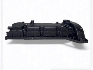 Крышка двигателя клапанная, ориг. номер 6710160705, 6720160105, SsangYong Actyon 2 2010-2013
