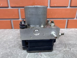 Блок ABS, ориг. номер 4670B425, Mitsubishi Pajero Sport 3 2015-2020