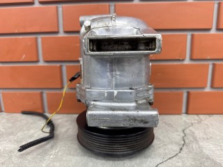 Компрессор кондиционера, ориг. номер 92600EB40B, Nissan Navara D40 2005-2010