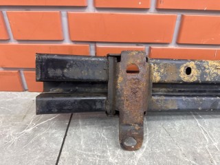 Усилитель бампера передний, ориг. номер 50100EB710, Nissan Navara D40 2005-2010