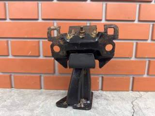 Подушка двигателя передняя, ориг. номер 11220EB300, Nissan Navara D40 2005-2010