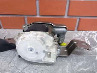 Ремень безопасности передний правый, ориг. номер H6884EB30B, Nissan Navara D40 2005-2010