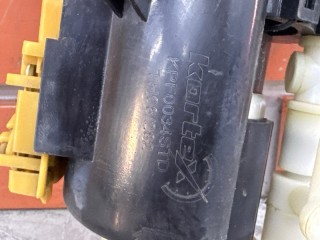 Топливный насос, ориг. номер 3111026510, Hyundai Santa Fe SM 2000-2004