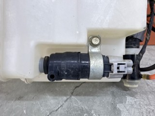 Бачок омывателя, ориг. номер 86631AJ020, Subaru Legacy BM9 2009-2013