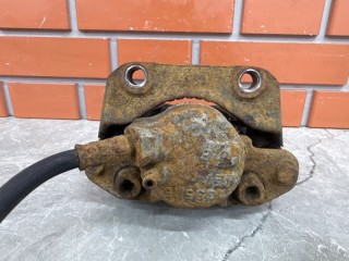 Суппорт передний правый, ориг. номер 7701201770, Renault Logan L90 2004-2009