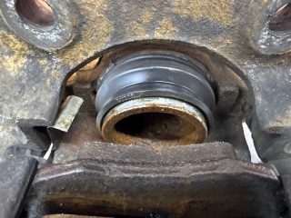 Суппорт передний правый, ориг. номер 7701201770, Renault Logan L90 2004-2009