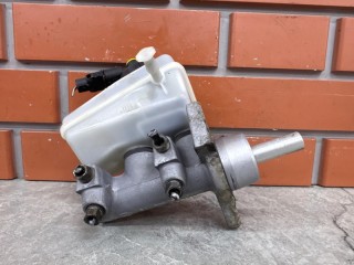 Главный тормозной цилиндр, ориг. номер 6001551028, Renault Logan L90 2004-2009