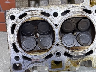 Головка блока цилиндров, ориг. номер 4884469AD, Jeep Compass 1 2006-2010