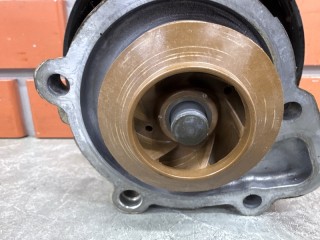 Помпа водяная, ориг. номер 68046026AA, Jeep Compass 1 2006-2010