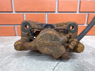 Суппорт задний правый Great Wall Hover H2 1 2005-2010