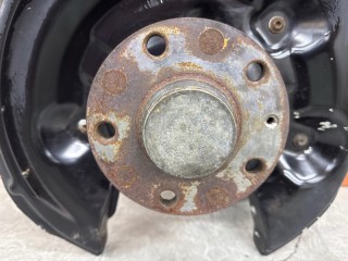 Кулак задний левый, ориг. номер 3C0505433K, Volkswagen Passat B6 2005-2010