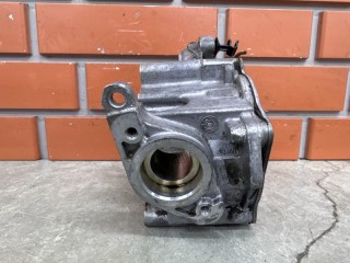Вакуумный насос тормозов, ориг. номер 06J145100N, Volkswagen Passat B6 2005-2010