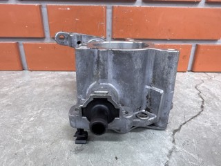 Вакуумный насос тормозов, ориг. номер 06J145100N, Volkswagen Passat B6 2005-2010