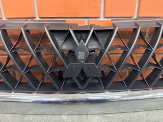 Решетка радиатора, ориг. номер MR478595, Mitsubishi Montero Sport K96W 1996-2000