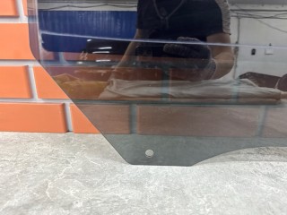 Стекло заднее правое, ориг. номер 8342126020, Hyundai Santa Fe SM 2000-2004