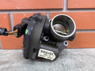Заслонка дроссельная Ford Focus 2 2004-2008