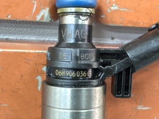 Форсунка, ориг. номер 06H906036P, Volkswagen Tiguan 1 2011-2019