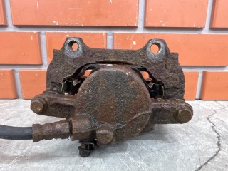 Суппорт передний правый, ориг. номер 77364648, Fiat Stilo 1 2001-2004