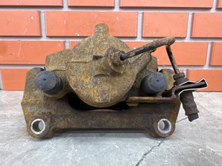 Суппорт передний правый, ориг. номер 7701049092, Renault laguna 2 2001-2005