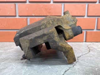 Суппорт передний правый, ориг. номер 7701049092, Renault laguna 2 2001-2005