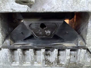 Подушка двигателя правая, ориг. номер 1K0199262M, Volkswagen Passat B6 2005-2010