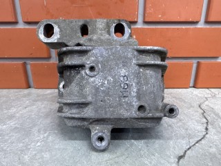 Подушка двигателя правая, ориг. номер 1K0199262M, Volkswagen Passat B6 2005-2010