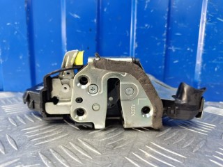 Замок передний левый, ориг. номер 8225065J11, Suzuki Grand Vitara 1 2005-2008