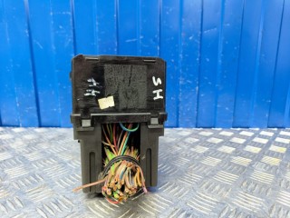Блок предохранителей под капот, ориг. номер 8H3214290AHA, Land Rover Range Rover Sport 1 2005-2009