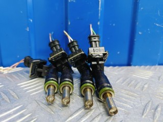 Комплект форсунок, ориг. номер 55353806, Chevrolet Cruze J300 2008-2012