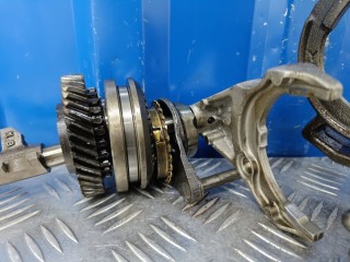Вилки КПП, ориг. номер FC0117452A, Mazda 3 BK 2003-2006