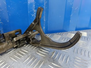 Вилки КПП, ориг. номер FC0117452A, Mazda 3 BK 2003-2006