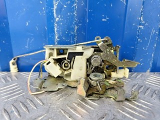 Замок передний правый, ориг. номер A6387200335, Mercedes-Benz Vito W638 1996-2003
