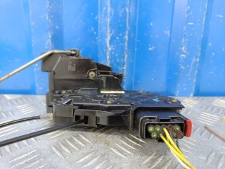 Замок задний левый, ориг. номер BP4P73310C, Mazda 3 BK 2003-2006