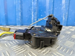 Замок передний левый, ориг. номер BP4P59310E, Mazda 3 BK 2003-2006