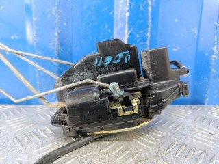 Замок передний правый, ориг. номер GD7B58310A, Mazda 626 GF 1997-1999