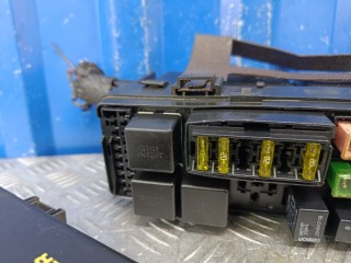 Блок предохранителей под капот, ориг. номер 04760135AB, Dodge Intrepid 2 1997-2004
