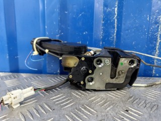 Замок передний правый, ориг. номер 30021394, Chevrolet Tracker 2 1998-2004