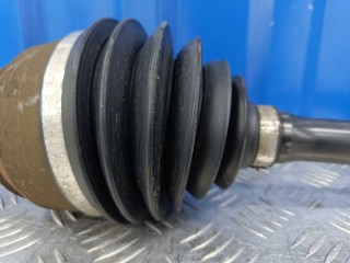 Привод передний левый, ориг. номер 7H0407271AT, Volkswagen Тransporter 7HA