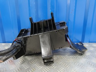 Блок предохранителей под капот, ориг. номер 14A068, Ford Explorer Sport 5