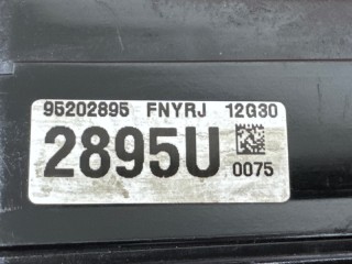 Блок предохранителей под капот, ориг. номер 95202895, Opel Antara 1 2010-2017