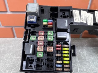 Блок предохранителей под капот, ориг. номер DX2314290CHC, Jaguar XF X250 2011-2015