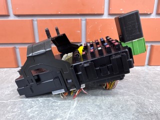 Блок предохранителей в салон, ориг. номер 96943683, Chevrolet Aveo T250 2006-2012